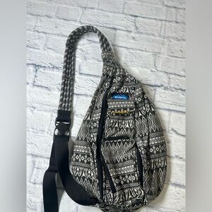 Kavu Geometric Black and White Sling Backpack. Cabincore. Hiking. Outdoors.